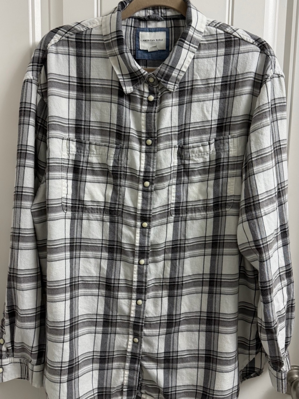 American Eagle Black White Plaid Flannel Pearl Snap Shirt Women’s Large